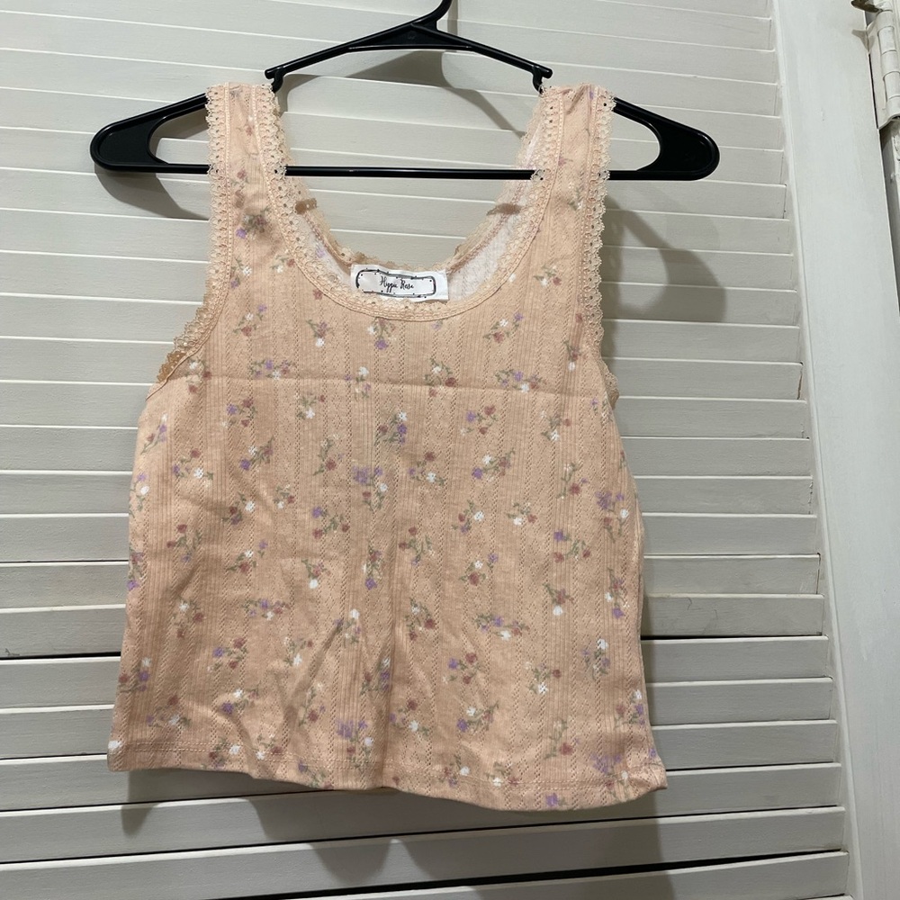 Hippie Rose Junior’s Floral Peach Tank Top NWOT